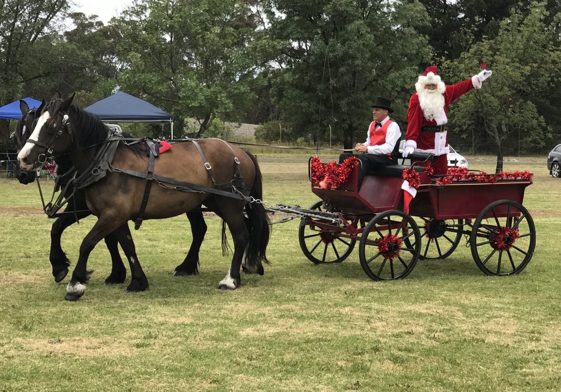 wagonette with santa